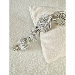 Vintagell Lister Double Leaf Bracelet Silver Tone Textured Statement